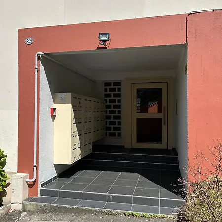 Le Leon Blum Metro Jolimont