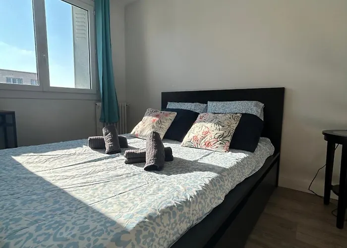 Le Leon Blum Metro Jolimont * Toulouse